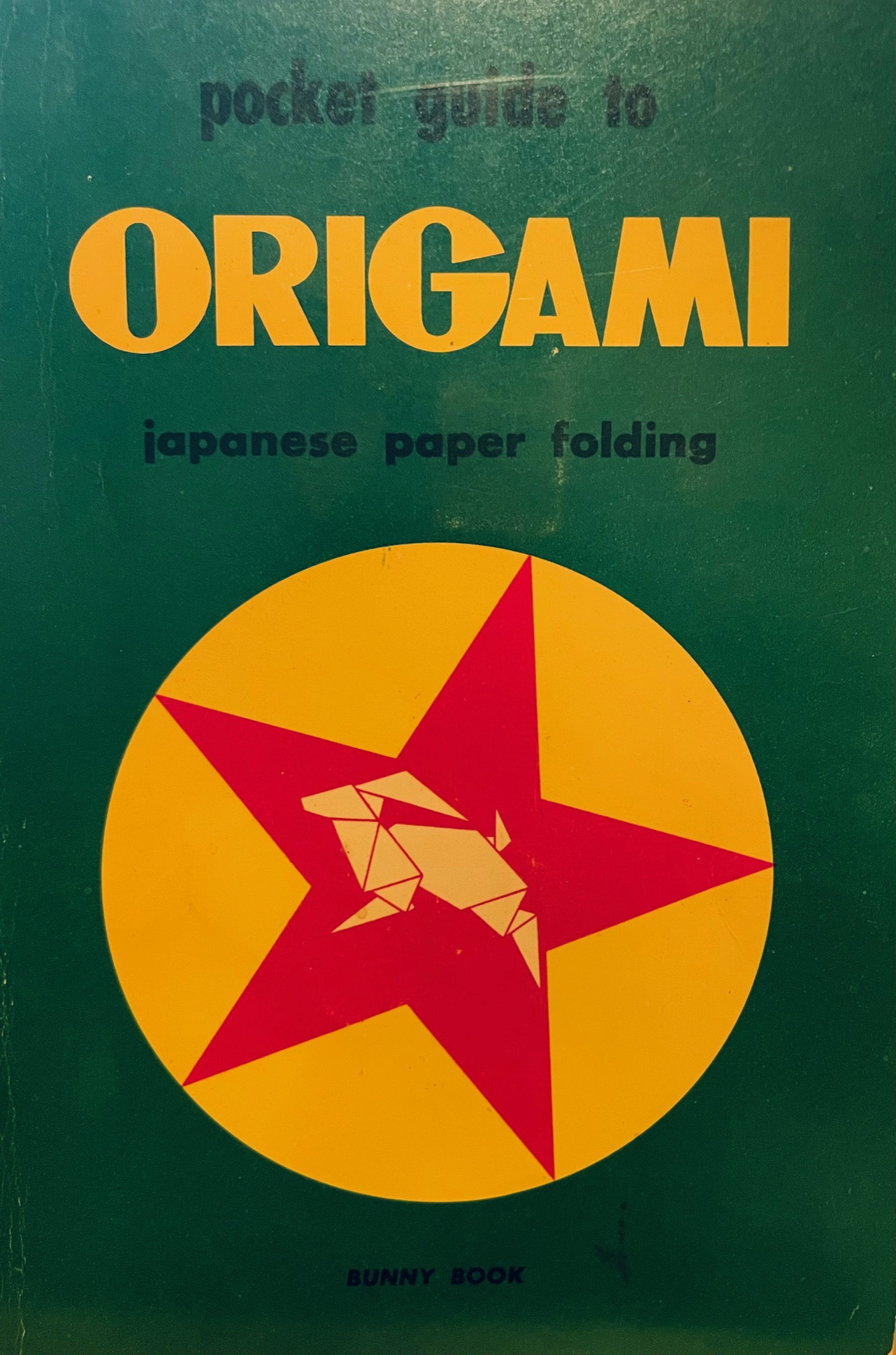 Pocket Guide to Origami - Bunny Book : page 15.