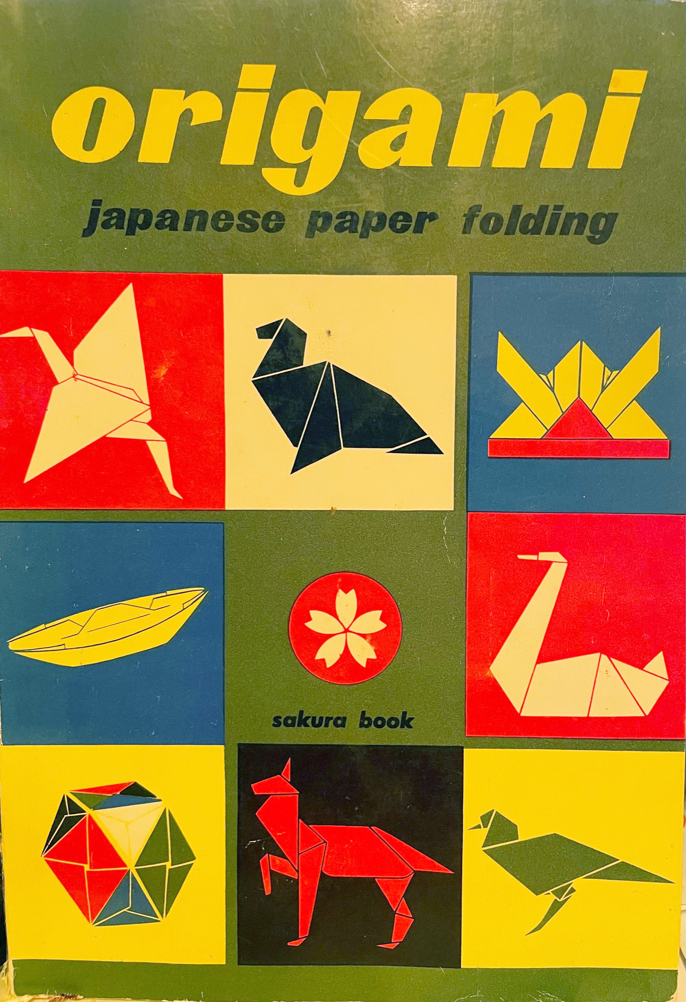 Origami - Japanese Paper Folding - Sakura Book