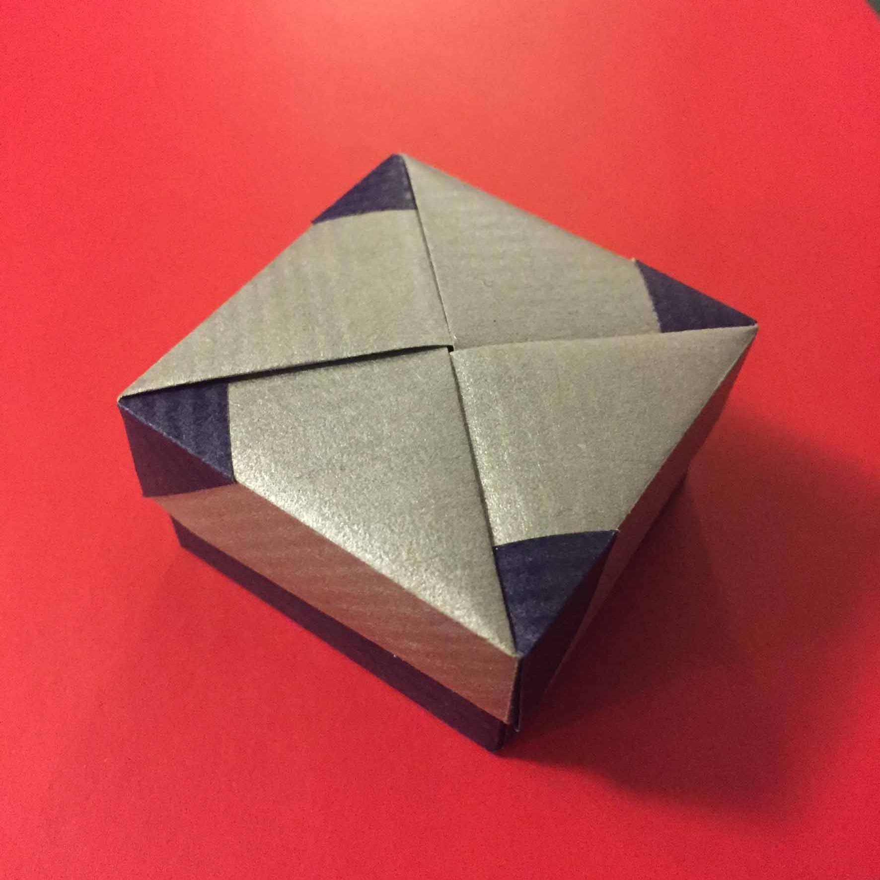 Square box with corners